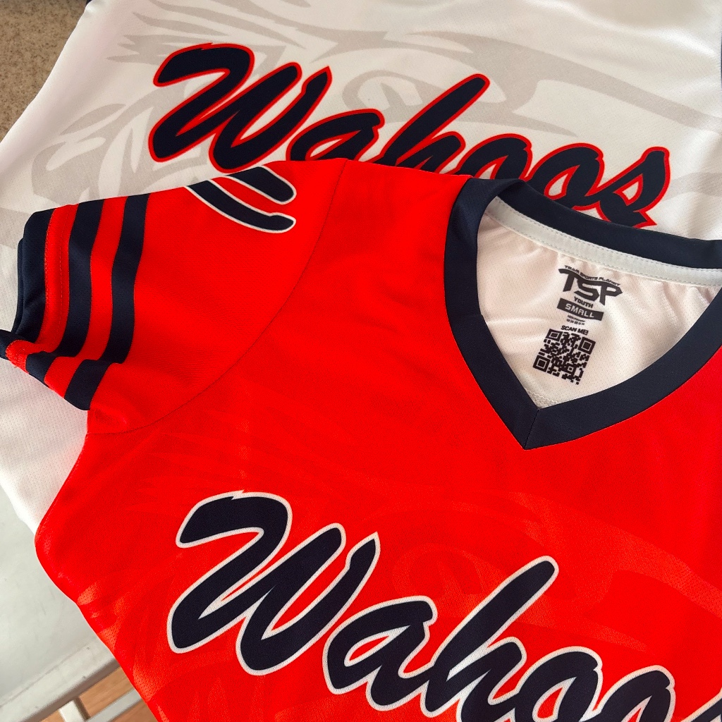 Lynnhaven Wahoos logo